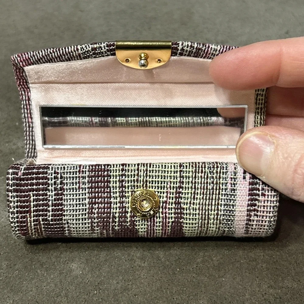 VTG Mary Kay Tapestry Lipstick Holder Hard Case Snap Closure Carpet Bag Style